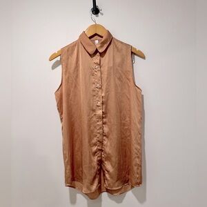 ▫️American Apparel▫️Peach Satin Sleeveless Shirt